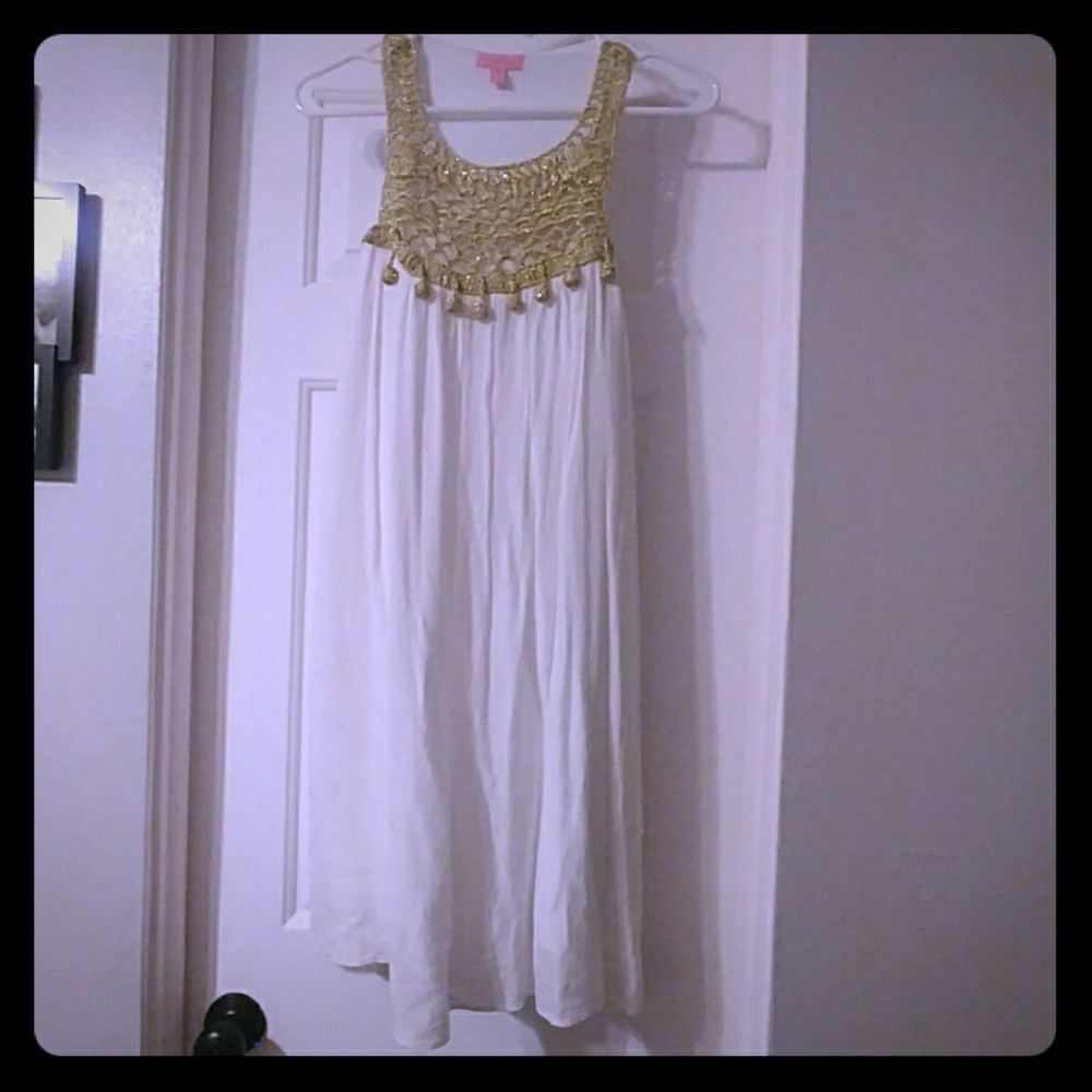 Gorgeous white Lilly dress